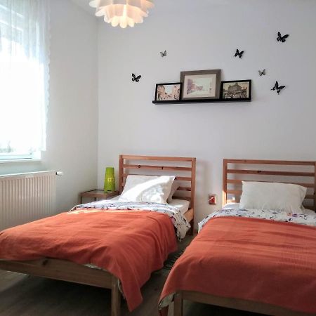 Two Flowers Apartments 자그레브 외부 사진