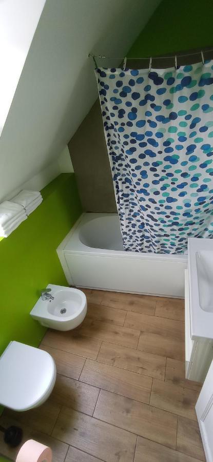 Two Flowers Apartments 자그레브 외부 사진