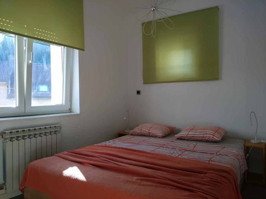 Two Flowers Apartments 자그레브 외부 사진